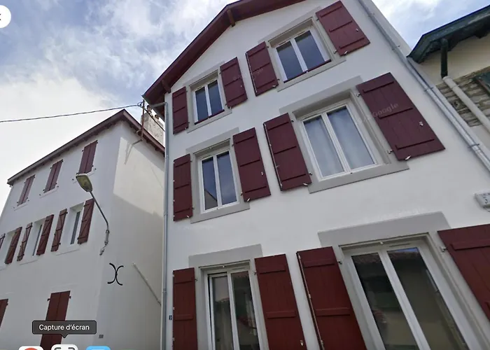 Centre Pres Avenue De Verdun 10 Mn A Pied De La Grande 4 Personnes *